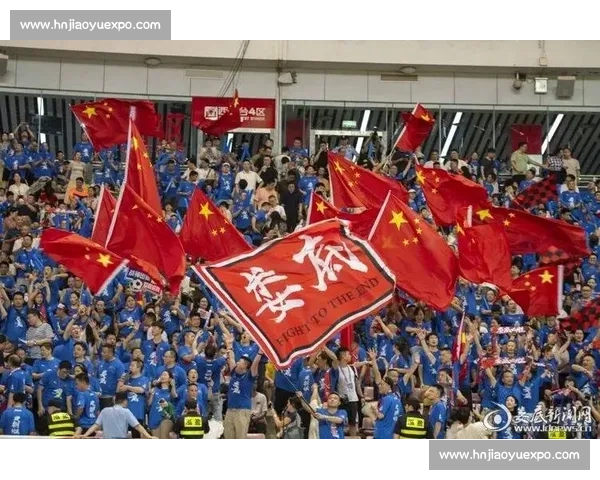 湘超揭幕战终场哨响:长沙 2-0 娄底 球迷热猜终成绿茵答卷 湘超揭幕战终场哨响:长沙 2-0 娄底 球迷热猜终成绿茵答卷