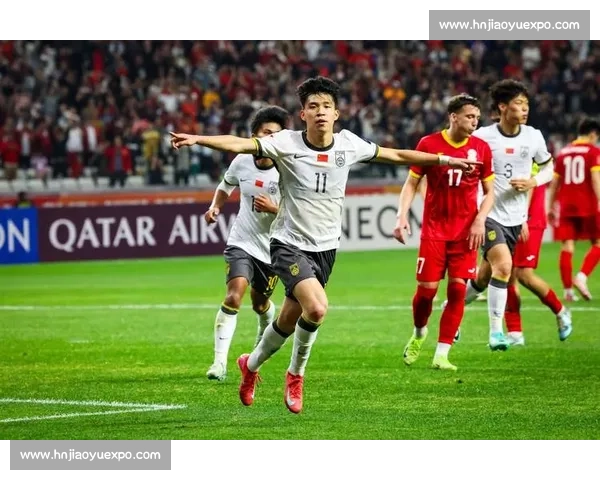 国足新名单平均 25.4 岁:青春风暴来袭,18 岁王钰栋领衔三人组 国足新名单平均 25.4 岁:青春风暴来袭,18 岁王钰栋领衔三人组