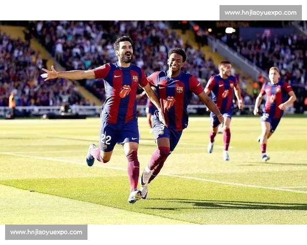 特瓦斯：巴萨需精简阵容完成注册，盛赞皇马引援潜力